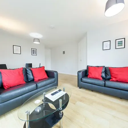 Luxury In Filton With Free Parking